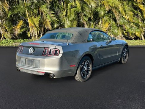 Used 2014 Ford Mustang Premium image 5