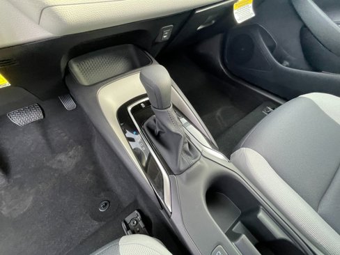 New 2025 Toyota Corolla LE image 8