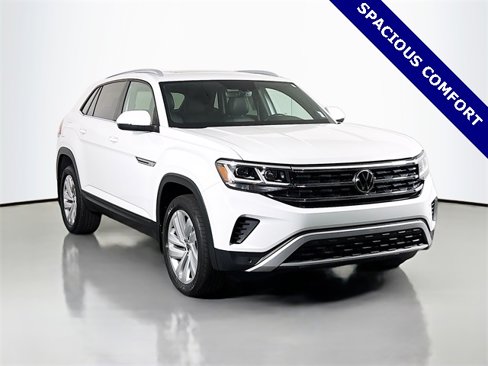 Used 2020 Volkswagen Atlas Cross Sport SE w/ Panoramic Sunroof Package image 1