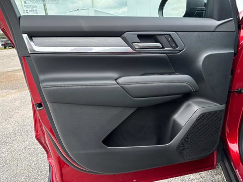 New 2026 GMC Terrain Elevation w/ LPO, Floor Liner Package image 19