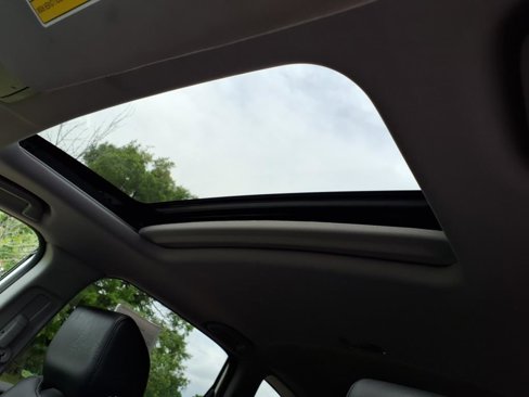 Used 2018 Honda CR-V Touring image 6