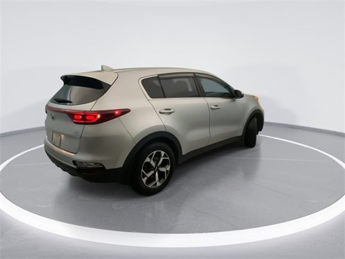 Used 2020 Kia Sportage LX w/ LX Popular Package image 4