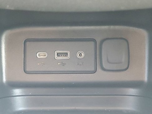 Used 2022 Chevrolet Equinox LT image 29