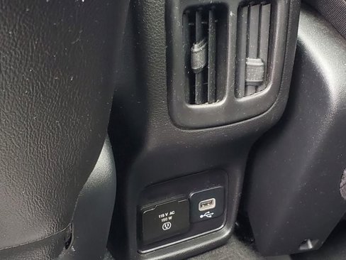 Used 2021 Jeep Compass Limited w/ Sun and Sound Group image 34