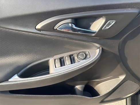 Used 2024 Chevrolet Malibu LT image 18