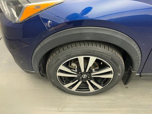 Used 2020 Nissan Kicks SR image 15