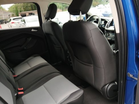 Used 2019 Ford Escape SE image 13