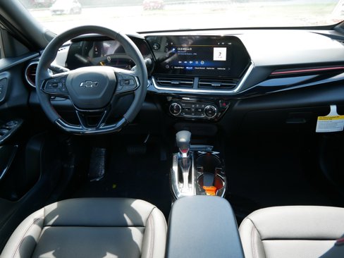 New 2025 Chevrolet Trax RS w/ Sunroof Package image 14