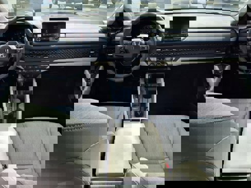 Used 2023 Honda Accord EX image 8