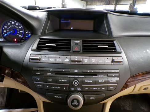 Used 2011 Honda Crosstour EX-L image 17