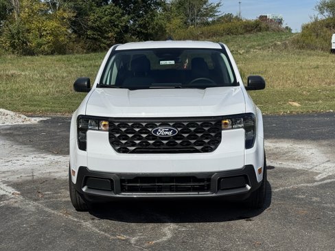 New 2025 Ford Maverick XLT image 7