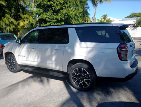 Used 2021 Chevrolet Suburban RST w/ Luxury Package image 3
