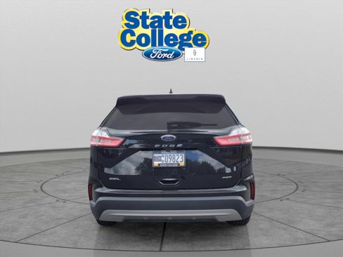 Used 2022 Ford Edge SEL w/ Convenience Package image 5