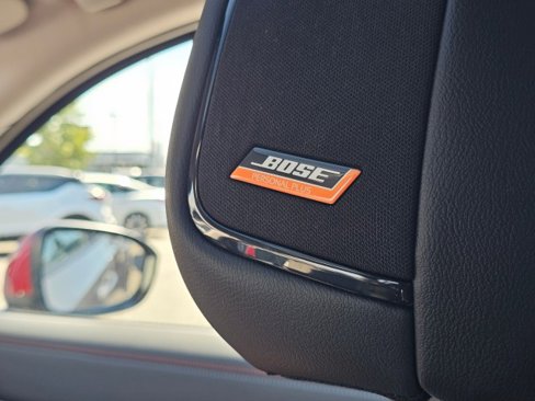 New 2025 Nissan Kicks SR w/ SR Premium Package image 27