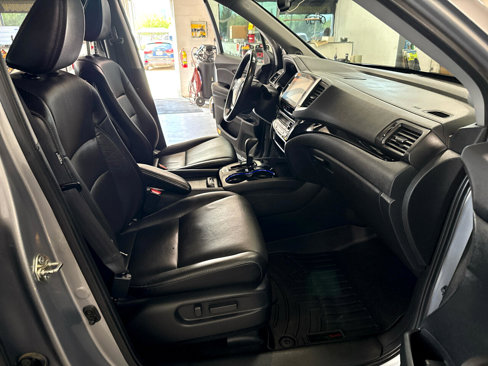 Used 2017 Honda Ridgeline RTL-E image 42