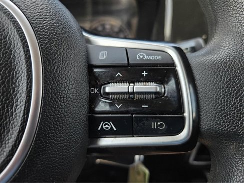 Used 2022 Kia Sorento LX image 27