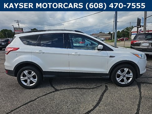 Used 2014 Ford Escape SE w/ Equipment Group 201A image 5