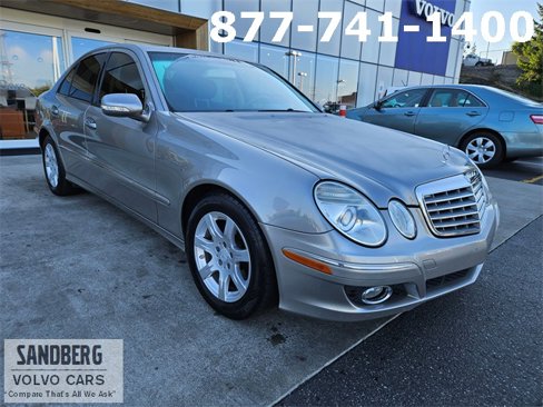 Used 2008 Mercedes-Benz E 320 BlueTEC Sedan image 3