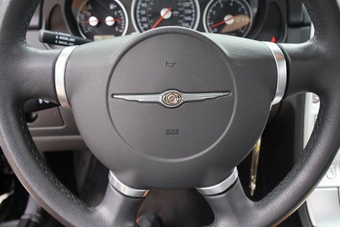 Used 2007 Chrysler Crossfire Limited image 15