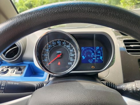 Used 2014 Chevrolet Spark LT image 30