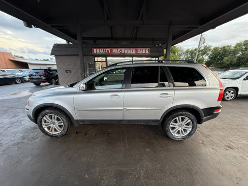 Used 2010 Volvo XC90 3.2 image 2