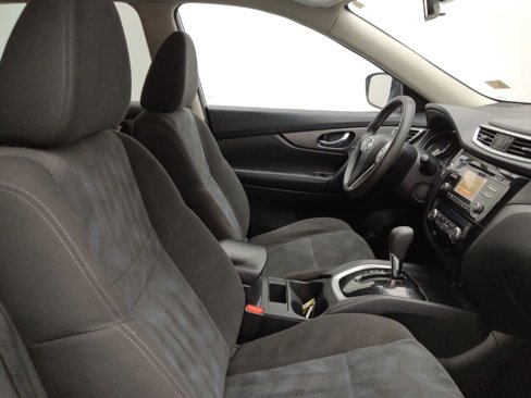 Used 2016 Nissan Rogue SV image 21