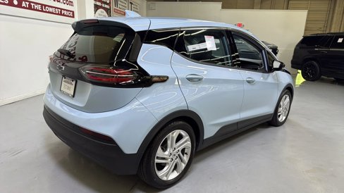 Used 2023 Chevrolet Bolt LT w/ Driver Confidence Package image 8