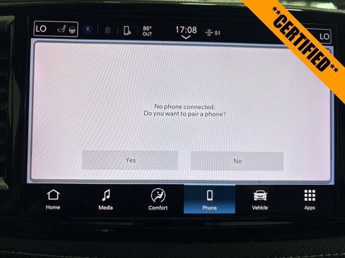 Certified 2022 Chrysler Pacifica Touring-L image 24
