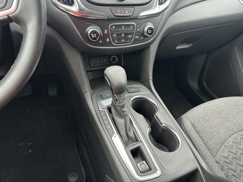 Used 2023 Chevrolet Equinox LT image 21