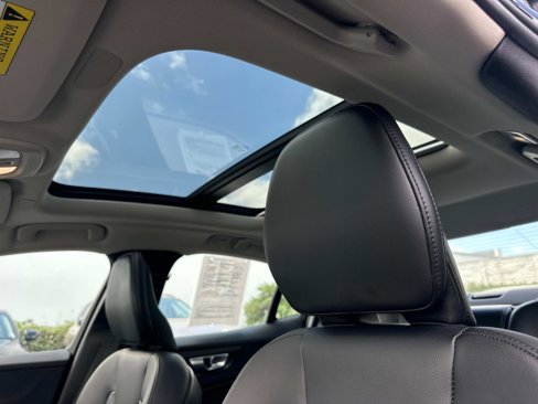 Certified 2024 Volvo S60 B5 Core image 29