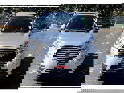 Used 2020 Ford EcoSport SE image 3