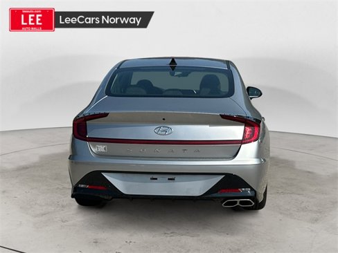 Used 2021 Hyundai Sonata SEL w/ Preferred Accessory Package image 4