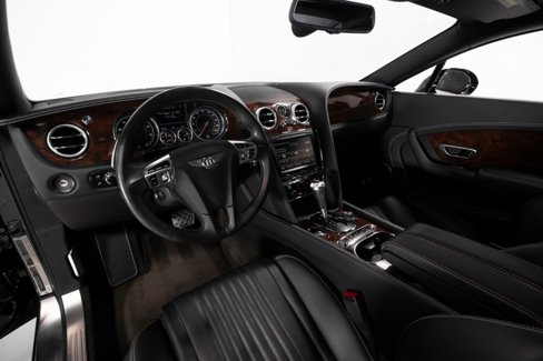 Used 2017 Bentley Continental GT image 5