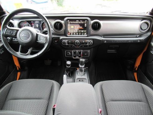 Used 2021 Jeep Wrangler Unlimited Sport image 12