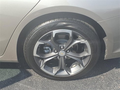 Used 2022 Chevrolet Malibu LT image 21