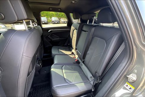 Used 2021 Audi Q3 2.0T Premium Plus w/ Premium Plus Package image 21