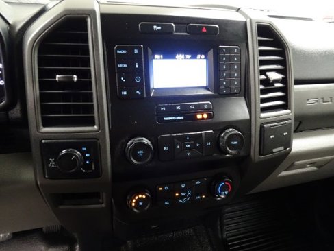 Used 2020 Ford F250 XL w/ Power Equipment Group image 30
