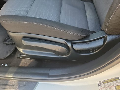Used 2015 Kia Forte EX image 12