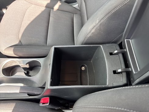 Used 2018 Hyundai Elantra SE image 35