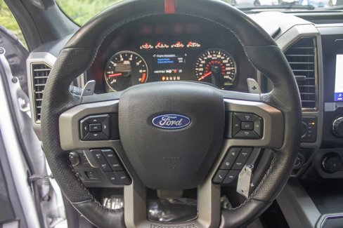 Used 2019 Ford F150 Raptor w/ Equipment Group 801A Mid image 8