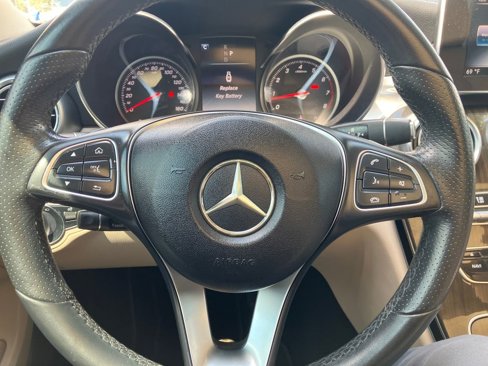 Used 2018 Mercedes-Benz C 300 Sedan image 19