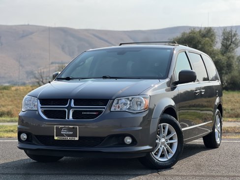 Used 2018 Dodge Grand Caravan SXT image 5