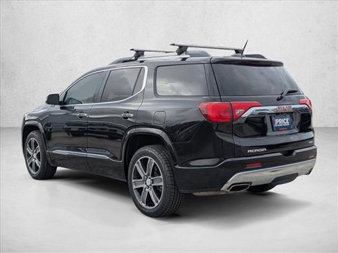 Used 2017 GMC Acadia Denali w/ Technology Package image 8
