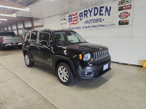 Used 2015 Jeep Renegade Latitude w/ Trailer Tow Group image 2