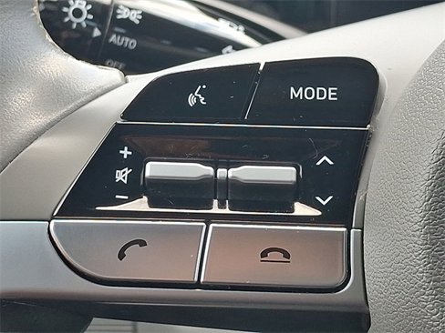 Certified 2023 Hyundai Elantra SEL w/ Convenience Package image 21