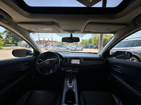 Used 2018 Honda HR-V EX-L image 18