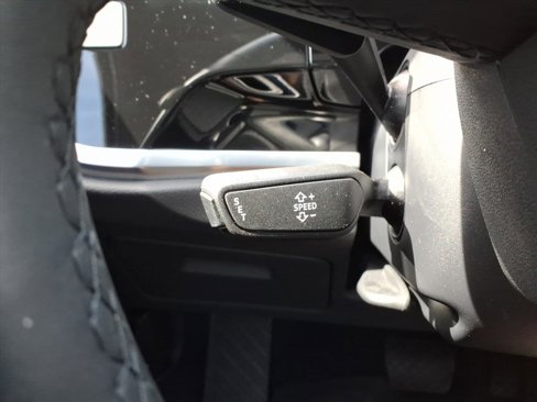 Used 2022 Audi Q3 2.0T Premium image 25