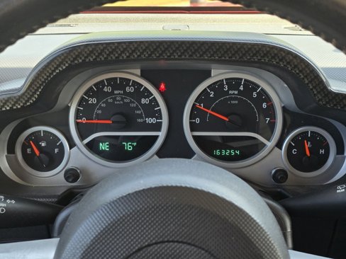 Used 2010 Jeep Wrangler Unlimited Sahara w/ Dual Top Group image 21
