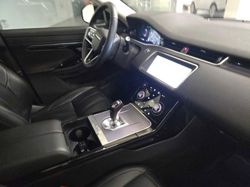 Used 2023 Land Rover Range Rover Evoque S image 11
