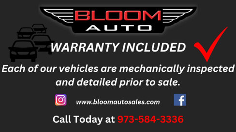 Used 2017 Ford Fusion SE w/ Equipment Group 201A image 16
